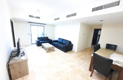 Apartment - 2 Bedrooms - 2 Bathrooms for rent in Al Juffair - Capital Governorate