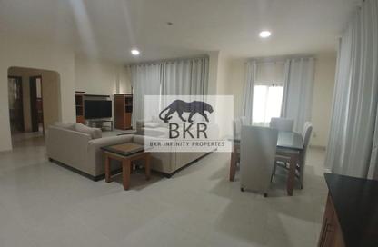 Apartment - 2 Bedrooms - 2 Bathrooms for rent in Al Juffair - Capital Governorate Apartment - 2 Bedrooms - 2 Bathrooms for rent in Al Juffair - Capital Governorate