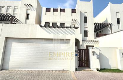 Villa - 3 - 4 for rent in Diyar Al Muharraq - Muharraq Governorate