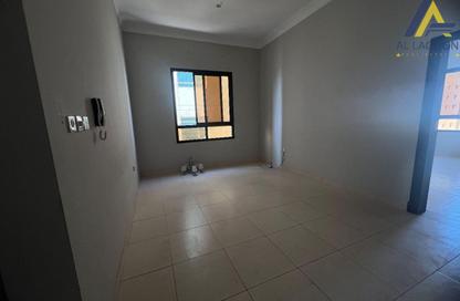Apartment - 2 Bedrooms - 2 Bathrooms for rent in Janabiya - Northern Governorate
