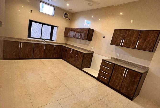 51692750 - Property Image 2