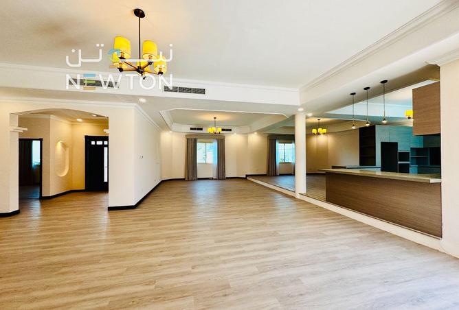 56153546 - Property Main Image