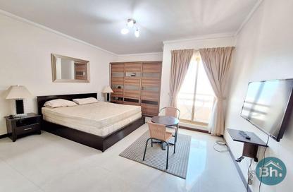 Apartment - 1 Bedroom - 2 Bathrooms for rent in Al Juffair - Capital Governorate