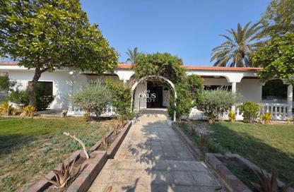 Villa - 4 Bedrooms - 2 Bathrooms for rent in Saar - Northern Governorate