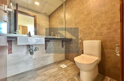 Apartment - 2 Bedrooms - 3 Bathrooms for rent in Al Juffair - Capital Governorate