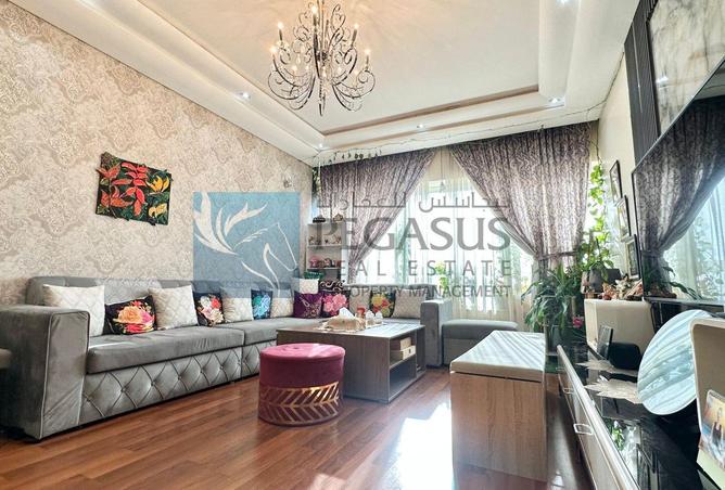 995317 - Property Image 3