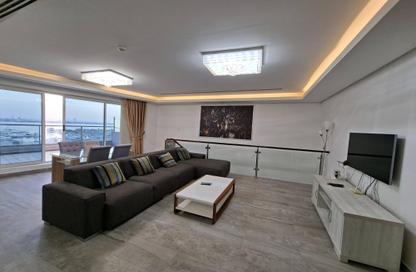 Duplex - 3 Bedrooms - 4 Bathrooms for rent in Amwaj Islands - Muharraq Governorate