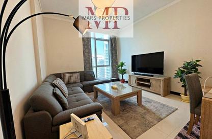 Apartment - 2 Bedrooms - 4 Bathrooms for rent in Al Juffair - Capital Governorate