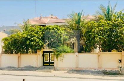Villa - 5 Bedrooms - 6 Bathrooms for sale in Hamad Town - Northern Governorate Villa - 5 Bedrooms - 6 Bathrooms for sale in Hamad Town - Northern Governorate