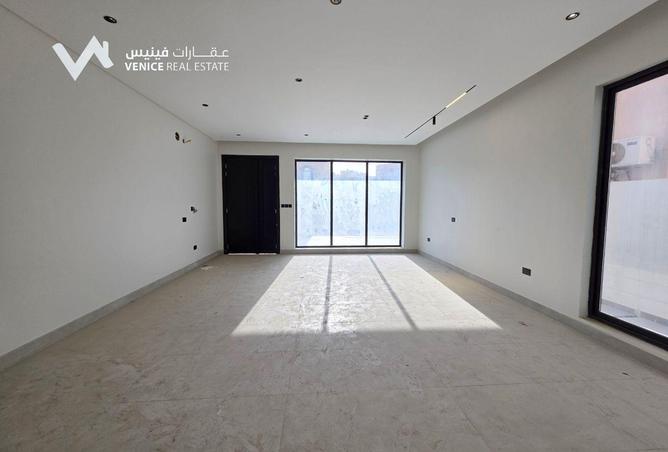 998592 - Property Main Image