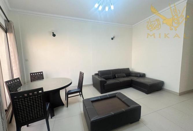 990023 - Property Image 2