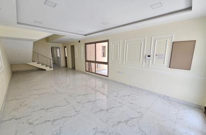 Villa - 4 Bedrooms - 6 Bathrooms for sale in Busaiteen - Muharraq Governorate