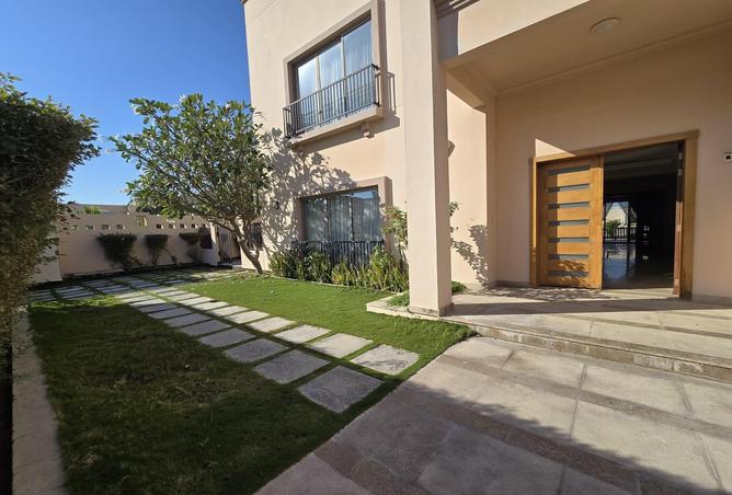 55892260 - Property Main Image