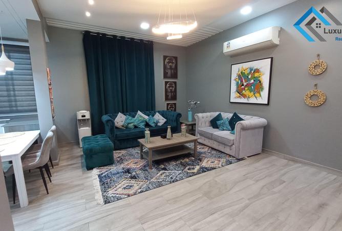 52327408 - Property Image 2