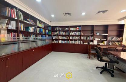 Office Space - Studio - 4 for rent in Al Burhama - Manama - Capital Governorate