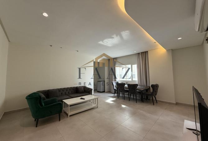 999864 - Property Image 2