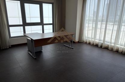 Whole Building - Studio - 3 for rent in Seef - Capital Governorate