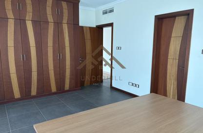 Whole Building - Studio - 3 for rent in Seef - Capital Governorate