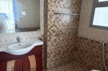 Whole Building - Studio - 3 for rent in Seef - Capital Governorate