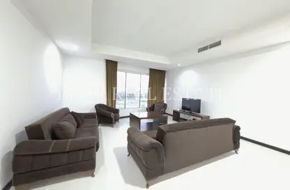 Apartment - 2 Bedrooms - 2 Bathrooms for rent in Al Burhama - Manama - Capital Governorate