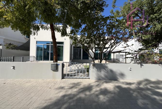 995916 - Property Main Image