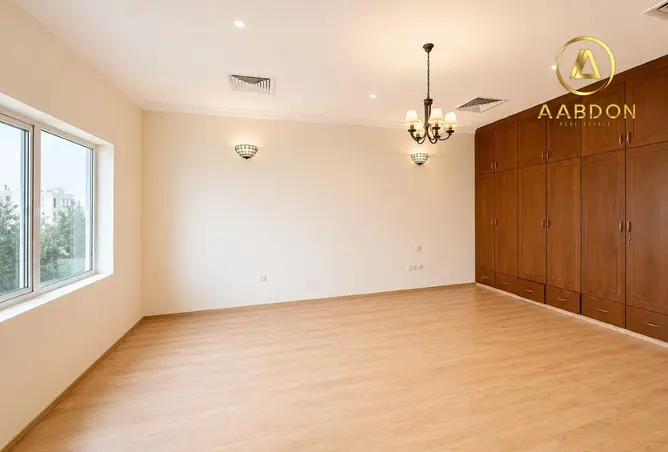 57434110 - Property Image 2
