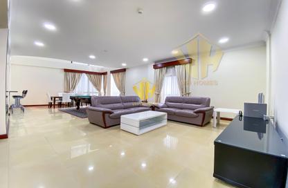 Apartment - 2 Bedrooms - 3 Bathrooms for rent in Adliya - Manama - Capital Governorate Apartment - 2 Bedrooms - 3 Bathrooms for rent in Adliya - Manama - Capital Governorate