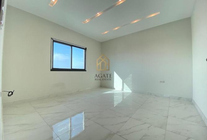 1002840 - صورة العقار 3