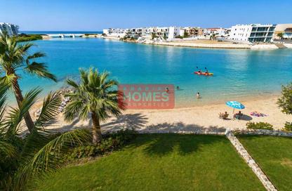 Apartment - 4 Bedrooms - 5 Bathrooms for rent in Tala Island - Amwaj Islands - Muharraq Governorate