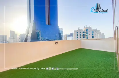 Apartment - 2 Bedrooms - 3 Bathrooms for rent in Seef - Capital Governorate