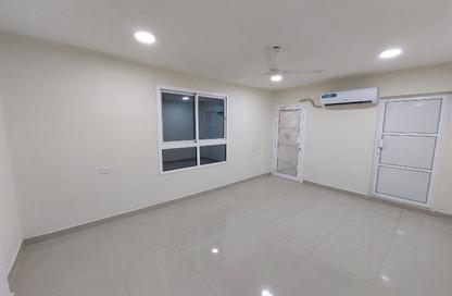 Apartment - 2 Bedrooms - 2 Bathrooms for rent in Hidd - Muharraq Governorate Apartment - 2 Bedrooms - 2 Bathrooms for rent in Hidd - Muharraq Governorate