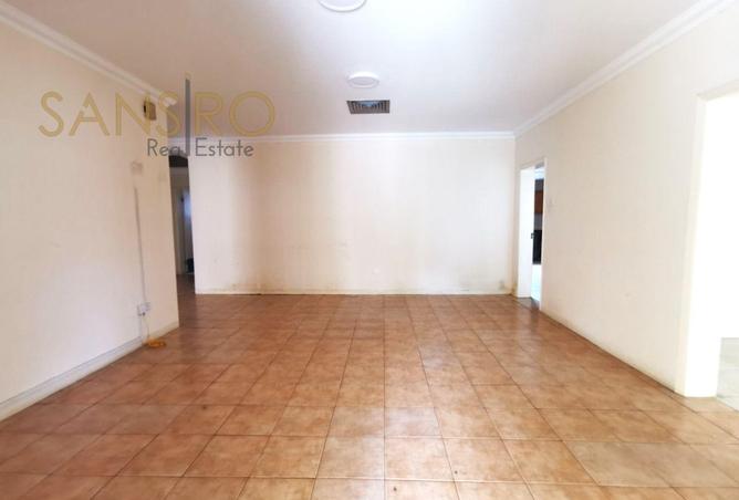 52570875 - Property Image 3