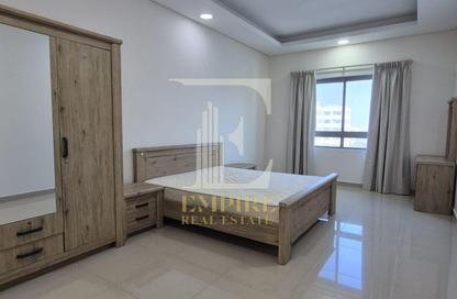 Apartment - 1 Bedroom - 2 Bathrooms for rent in Sanabis - Manama - Capital Governorate