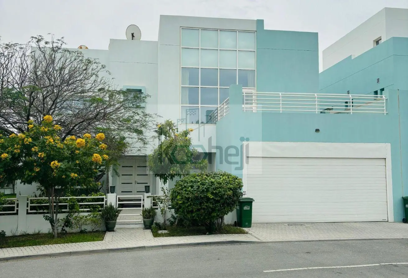 55892386 - Property Main Image