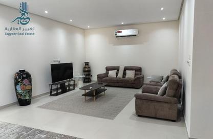 Villa - 4 Bedrooms - 5 Bathrooms for rent in Al Jasra - Northern Governorate