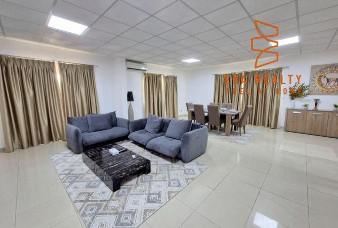 52116812 - Property Image 2