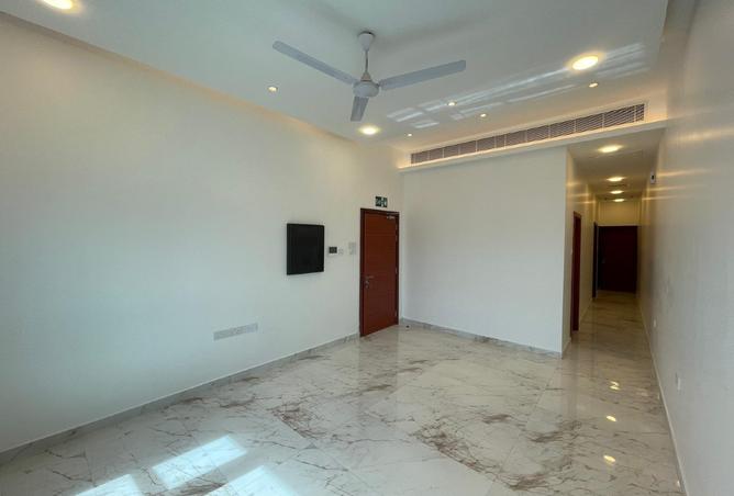 1001031 - Property Image 2