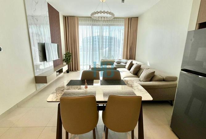 994568 - Property Image 2