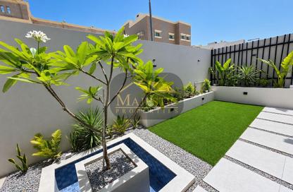 Villa - 5 Bedrooms - 7 Bathrooms for sale in Busaiteen - Muharraq Governorate Villa - 5 Bedrooms - 7 Bathrooms for sale in Busaiteen - Muharraq Governorate