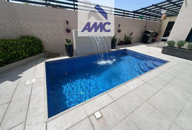56921387 - Property Image 3