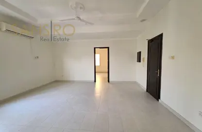 Apartment - 2 Bedrooms - 2 Bathrooms for rent in Budaiya - Northern Governorate