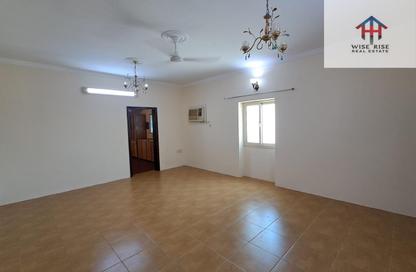 Apartment - 2 Bedrooms - 2 Bathrooms for rent in Busaiteen - Muharraq Governorate