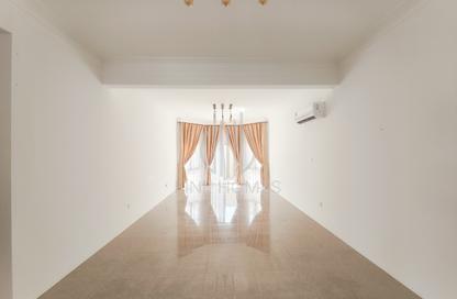 Villa - 3 Bedrooms - 3 Bathrooms for rent in Janabiya - Northern Governorate