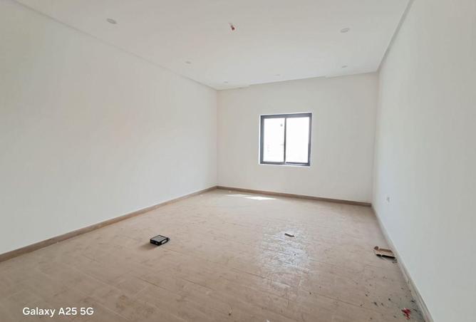 52489842 - صورة العقار 2