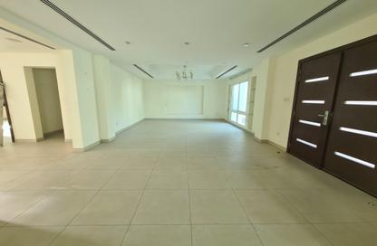 Villa - 4 Bedrooms - 5 Bathrooms for rent in Hamala - Northern Governorate