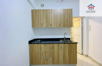 Apartment - Studio - 1 Bathroom for rent in Hoora - Capital Governorate