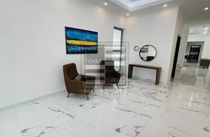 Villa - 3 Bedrooms - 4 Bathrooms for rent in Arad - Muharraq Governorate