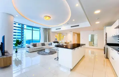 Apartment - 3 Bedrooms - 5 Bathrooms for rent in Al Juffair - Capital Governorate