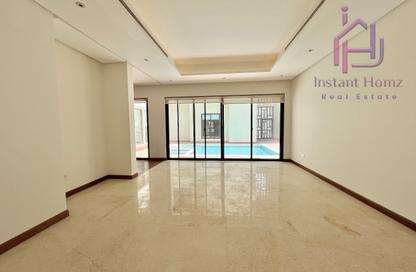Villa - 4 Bedrooms - 5 Bathrooms for rent in Zallaq - Southern Governorate