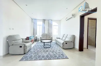 Villa - 4 Bedrooms - 4 Bathrooms for rent in Al Jasra - Northern Governorate